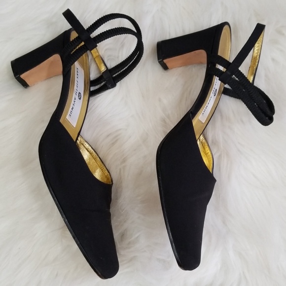 Saks Fifth Avenue  black straps shoes.size 7 - Picture 4 of 8